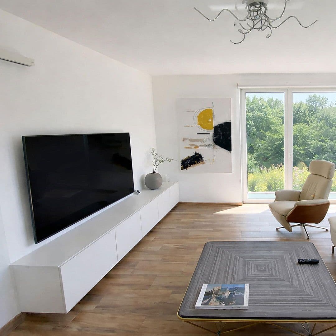 Prodej domu 226 m², pozemek 952 m², Bilshausen, Dolní Sasko Prodej domu 226 m², pozemek 952 m², Bilshausen, Dolní Sasko