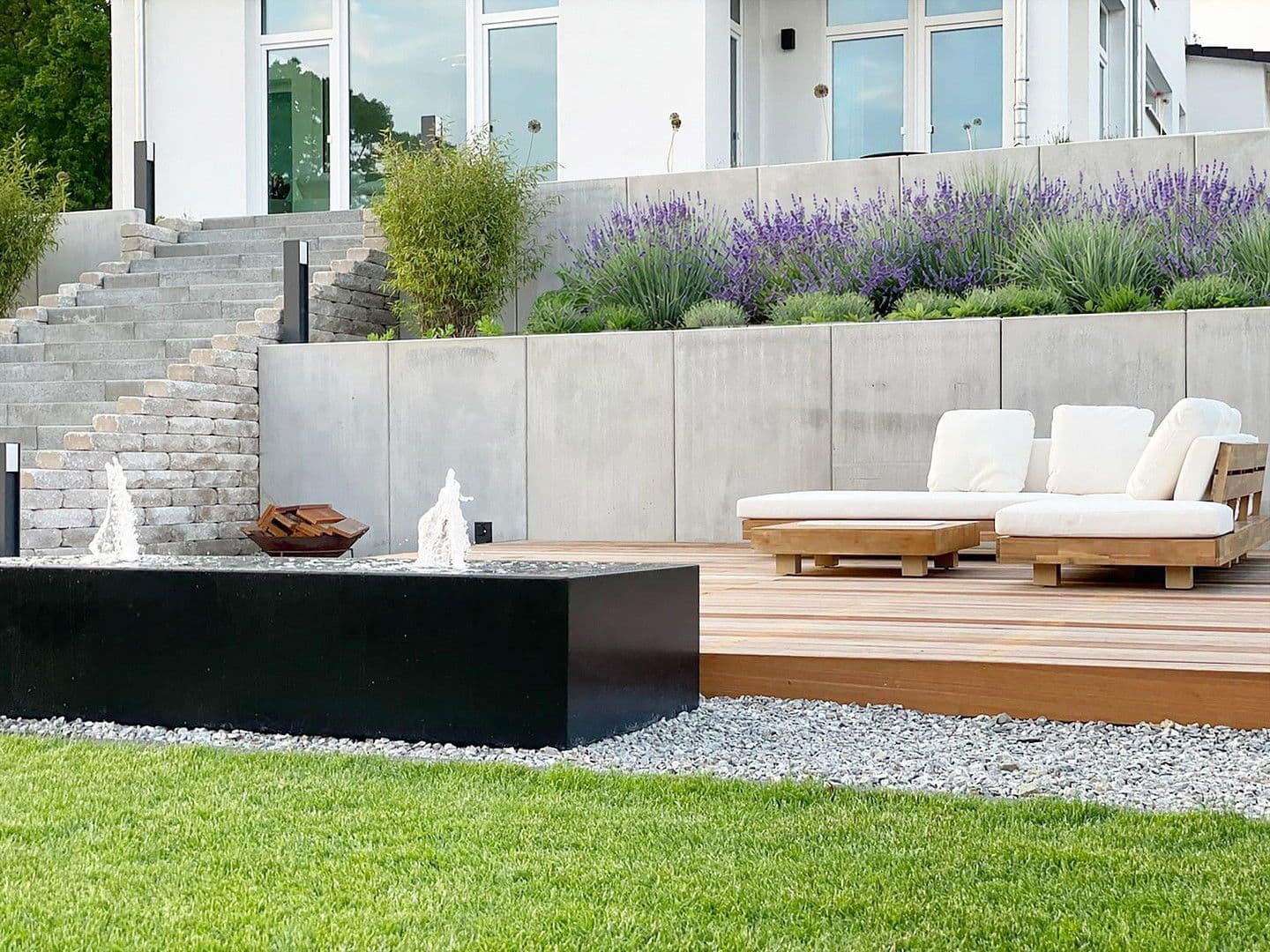 Prodej domu 226 m², pozemek 952 m², Bilshausen, Dolní Sasko Prodej domu 226 m², pozemek 952 m², Bilshausen, Dolní Sasko