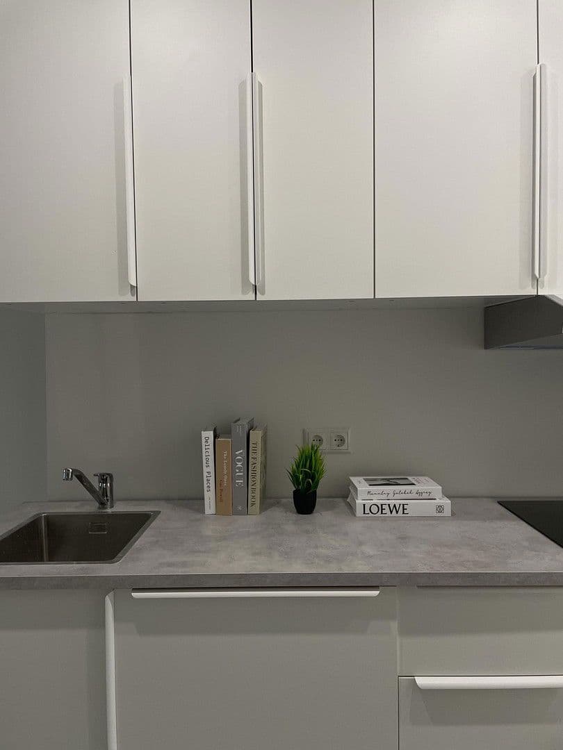 Pronájem bytu 14 m², Grimmeisenstraße 14, München -Bogenhausen, Bavorsko Pronájem bytu 14 m², Grimmeisenstraße 14, München -Bogenhausen, Bavorsko