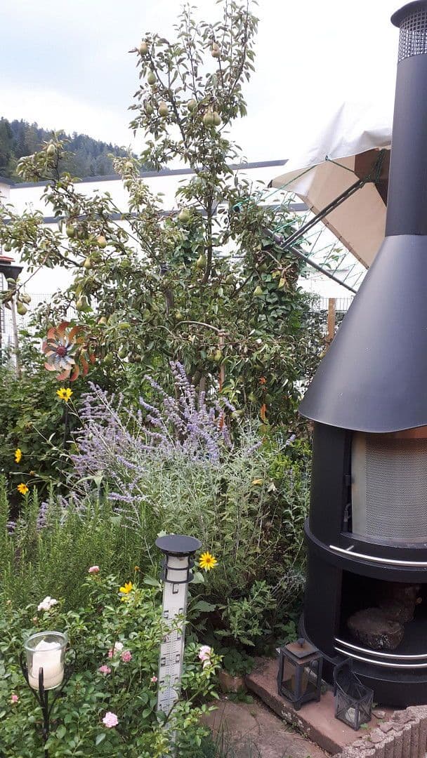 Prodej domu 200 m², pozemek 778 m², Hornberg, Bádensko-Württembersko Prodej domu 200 m², pozemek 778 m², Hornberg, Bádensko-Württembersko