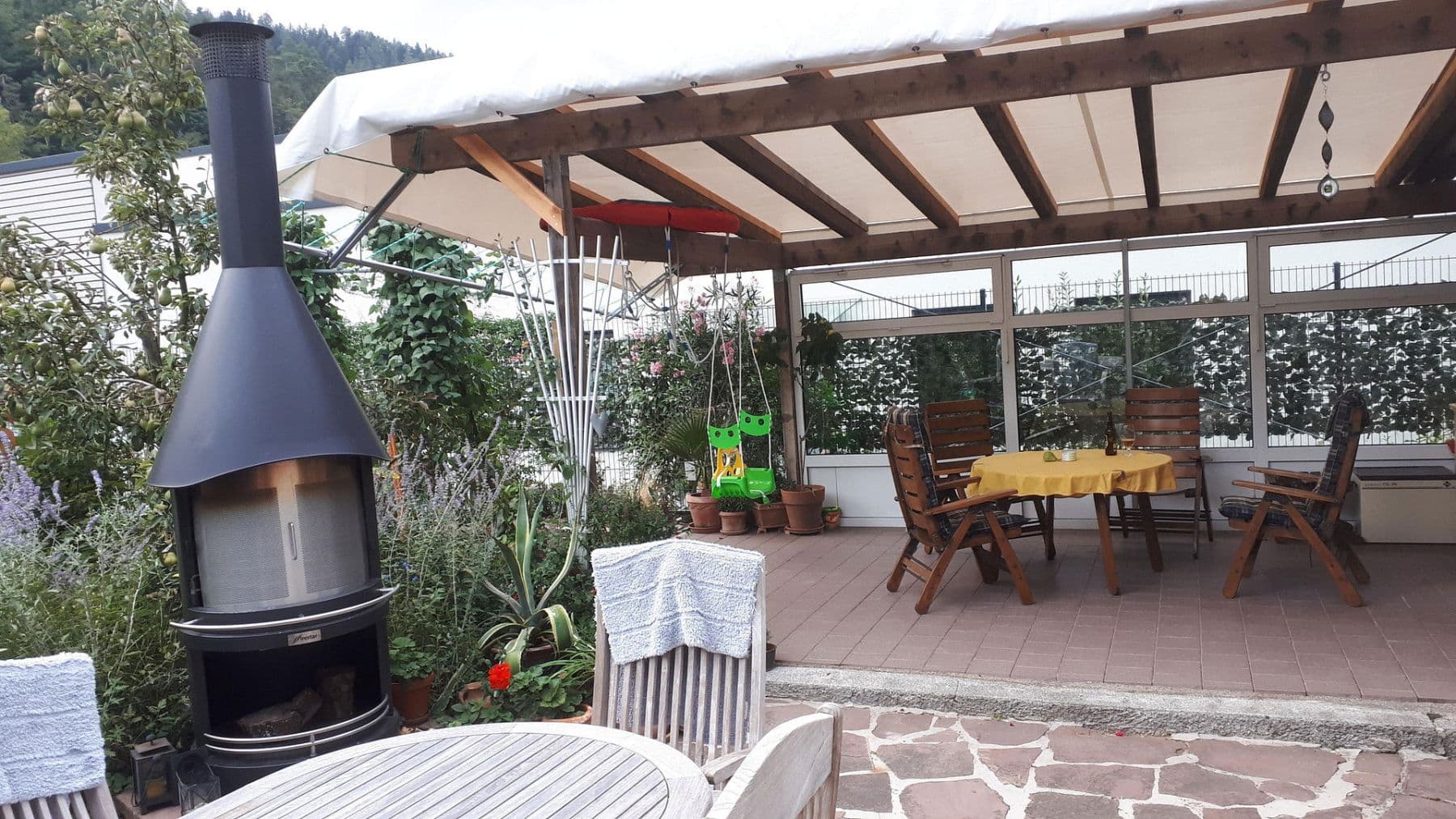 Prodej domu 200 m², pozemek 778 m², Hornberg, Bádensko-Württembersko Prodej domu 200 m², pozemek 778 m², Hornberg, Bádensko-Württembersko