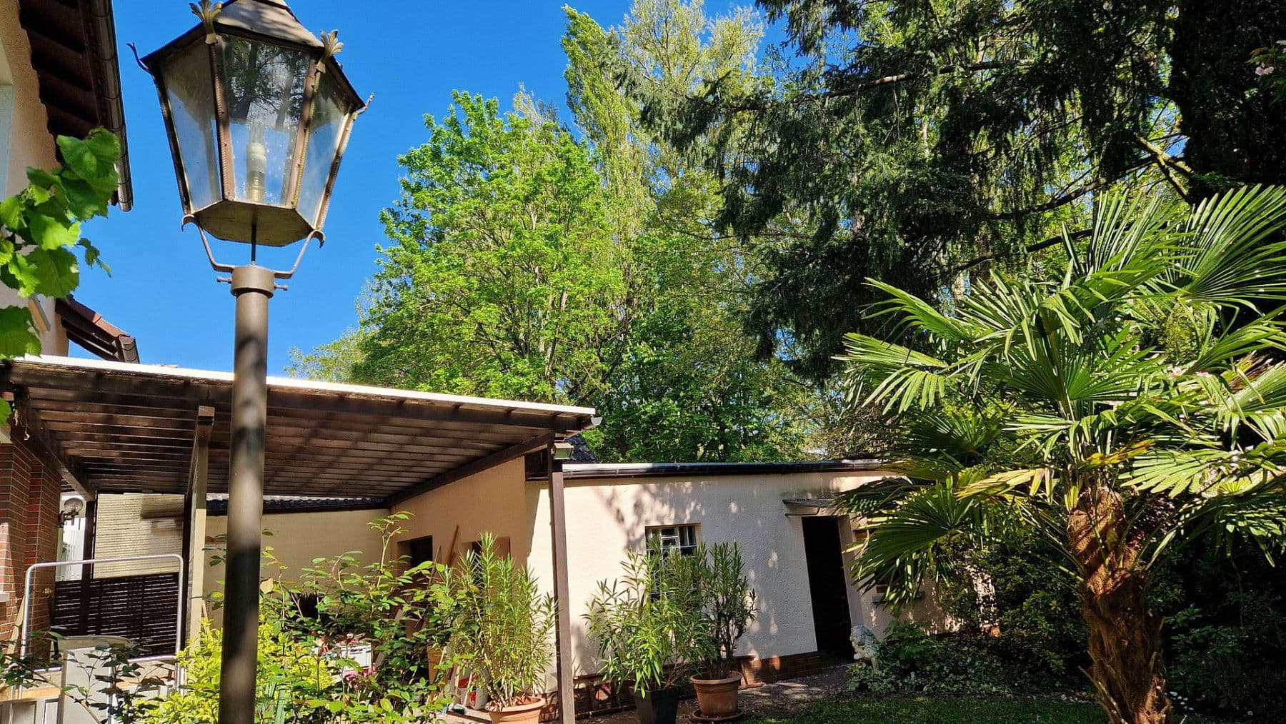 Prodej domu 177 m², pozemek 453 m², Bad Homburg vor der Höhe, Hessen Prodej domu 177 m², pozemek 453 m², Bad Homburg vor der Höhe, Hessen