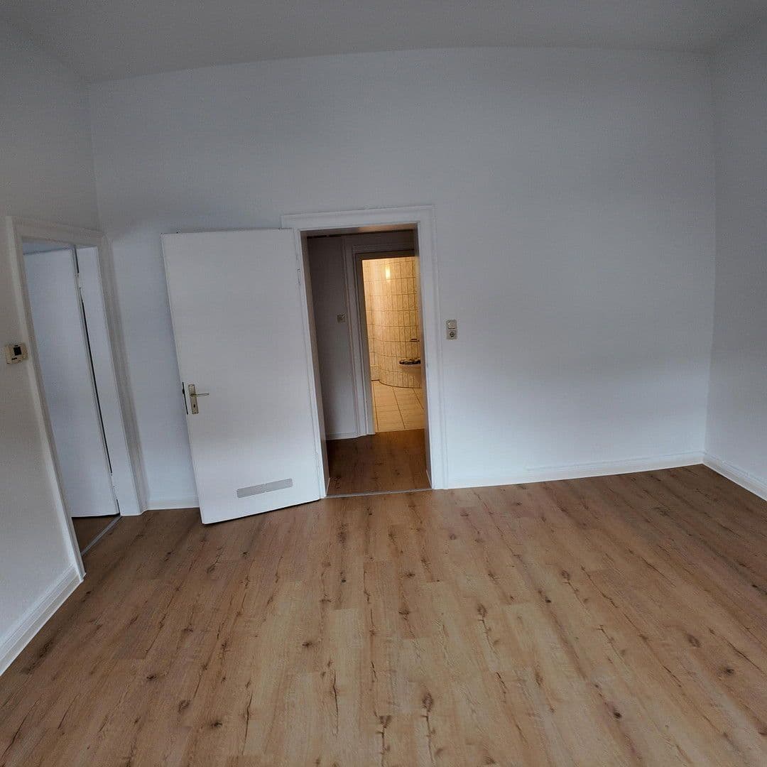 Pronájem bytu 2+1 70 m², Am Schloßpark 93, Wiesbaden, Hessen Pronájem bytu 2+1 70 m², Am Schloßpark 93, Wiesbaden, Hessen