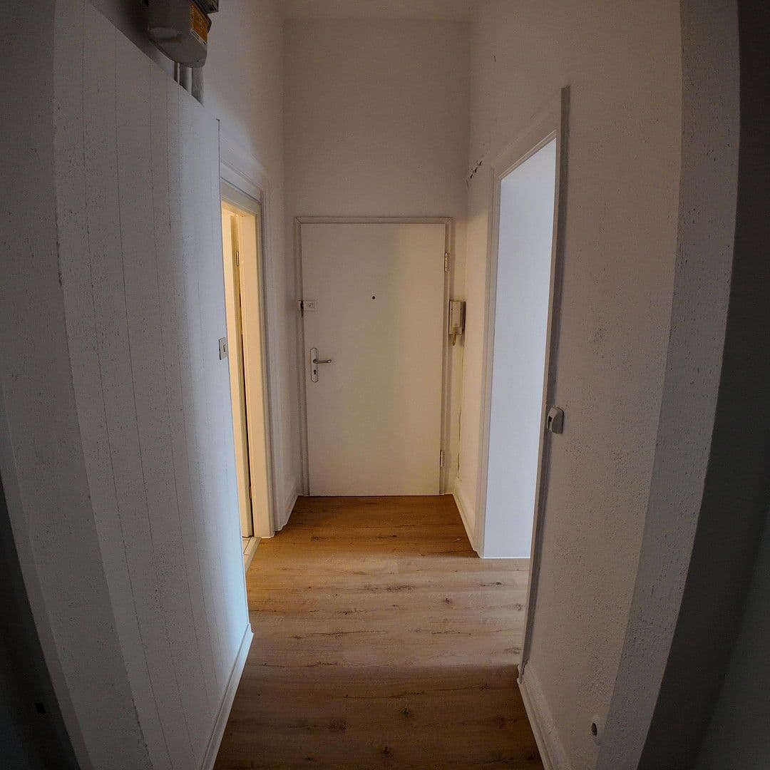 Pronájem bytu 2+1 70 m², Am Schloßpark 93, Wiesbaden, Hessen Pronájem bytu 2+1 70 m², Am Schloßpark 93, Wiesbaden, Hessen