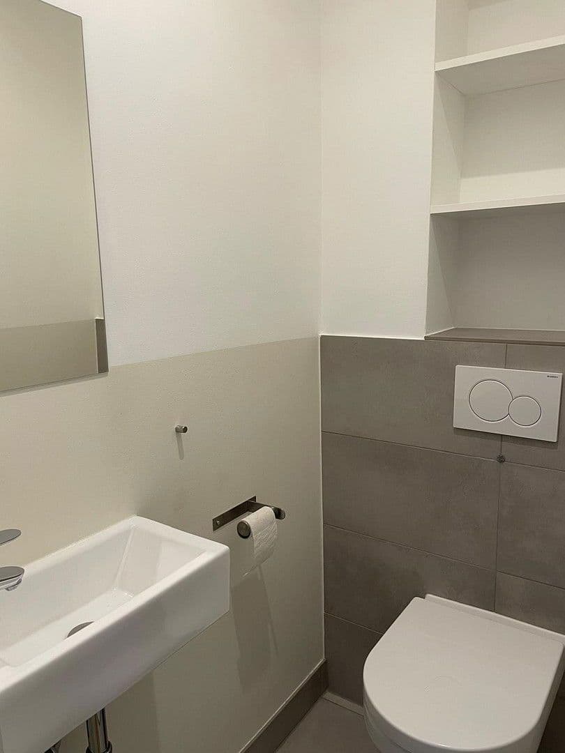 Pronájem bytu 2+1 52 m², Frankfurt, Hessen Pronájem bytu 2+1 52 m², Frankfurt, Hessen