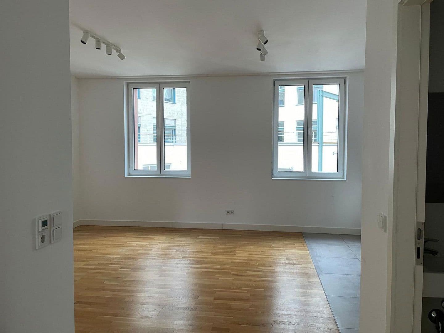 Pronájem bytu 2+1 52 m², Frankfurt, Hessen Pronájem bytu 2+1 52 m², Frankfurt, Hessen