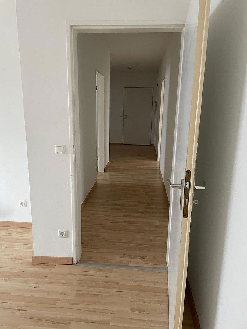 Pronájem bytu 3+1 85 m², Usingen, Hessen Pronájem bytu 3+1 85 m², Usingen, Hessen
