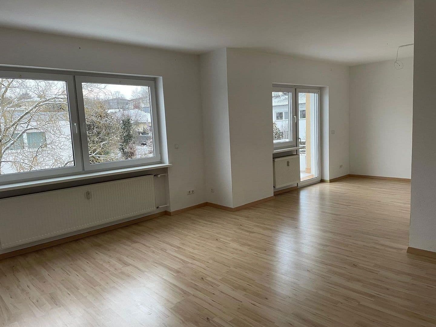 Pronájem bytu 3+1 85 m², Usingen, Hessen Pronájem bytu 3+1 85 m², Usingen, Hessen