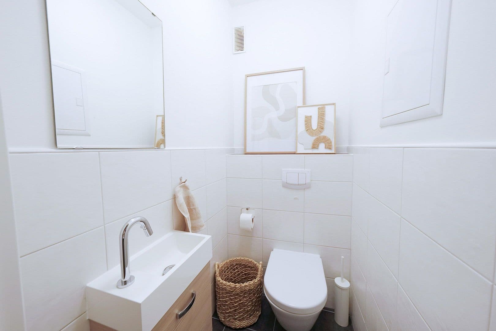 Prodej bytu 3+1 88 m², Schweinfurt, Bavorsko Prodej bytu 3+1 88 m², Schweinfurt, Bavorsko