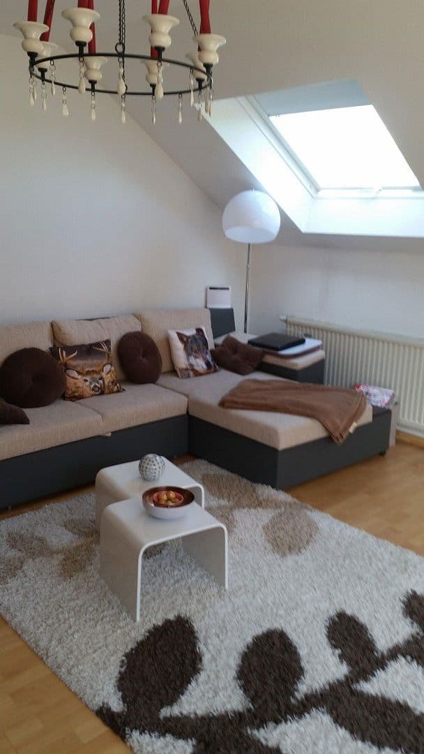 Prodej domu 200 m², pozemek 299 m², Karben, Hessen Prodej domu 200 m², pozemek 299 m², Karben, Hessen