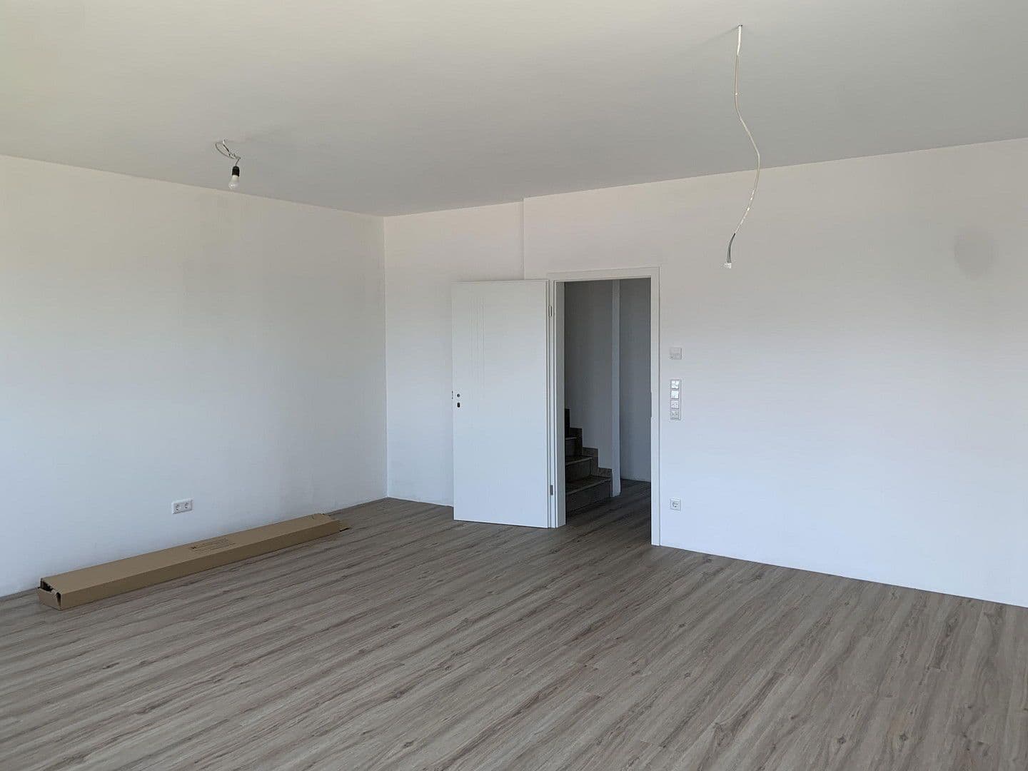Pronájem domu 172 m², pozemek 368 m², Willich, Severní Porýní-Vestfálsko Pronájem domu 172 m², pozemek 368 m², Willich, Severní Porýní-Vestfálsko