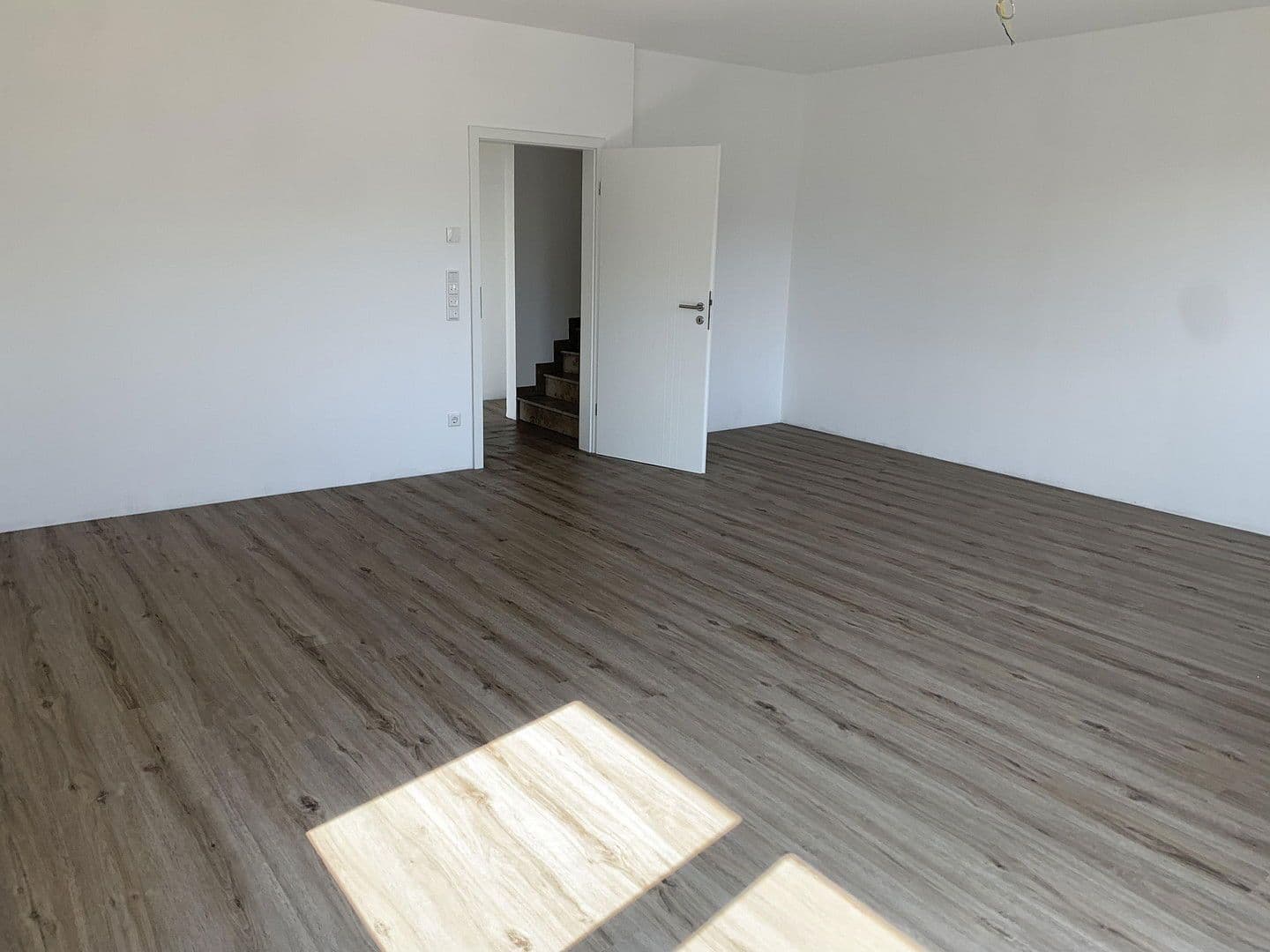 Pronájem domu 172 m², pozemek 368 m², Willich, Severní Porýní-Vestfálsko Pronájem domu 172 m², pozemek 368 m², Willich, Severní Porýní-Vestfálsko