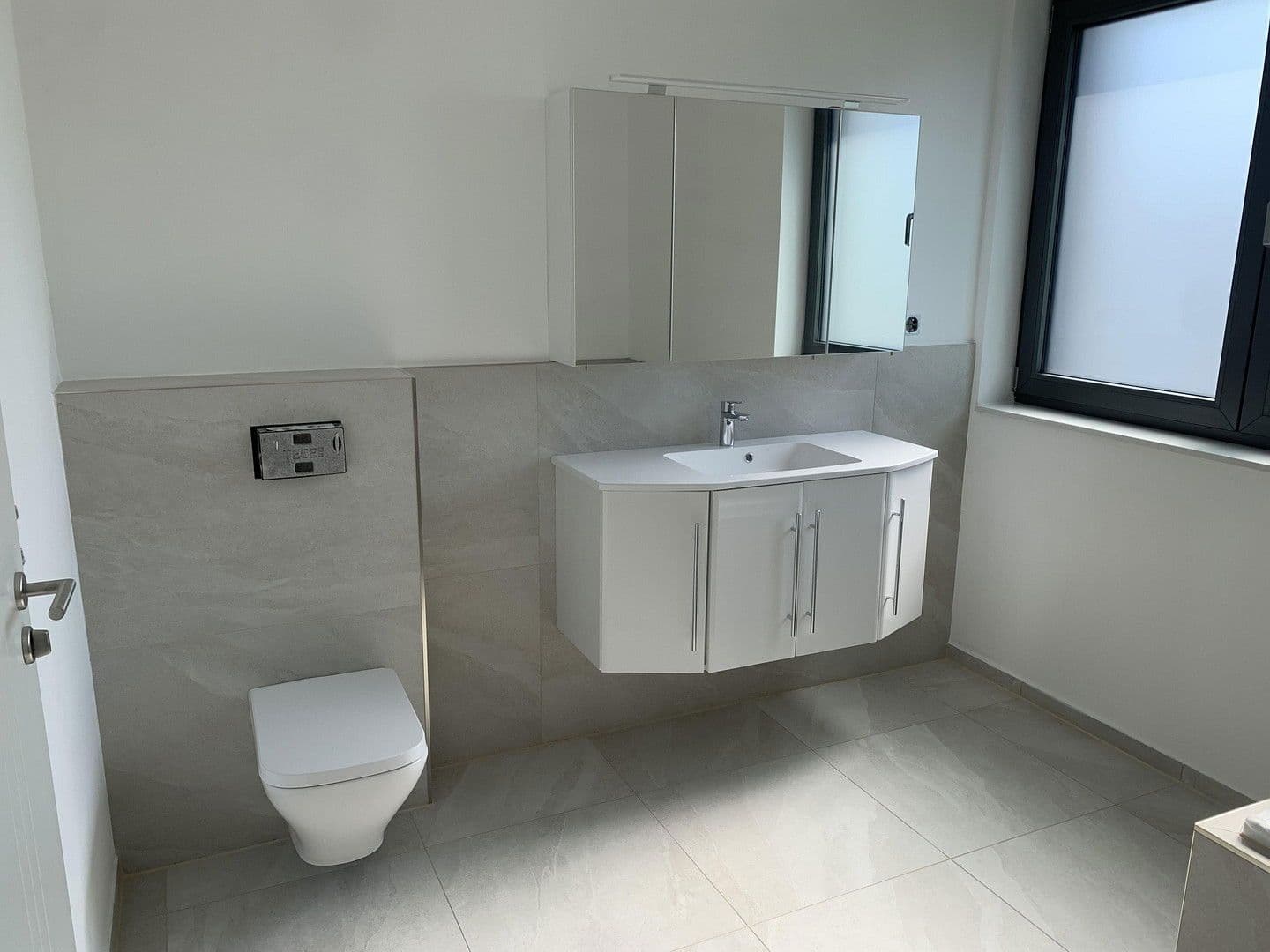 Pronájem domu 172 m², pozemek 368 m², Willich, Severní Porýní-Vestfálsko Pronájem domu 172 m², pozemek 368 m², Willich, Severní Porýní-Vestfálsko