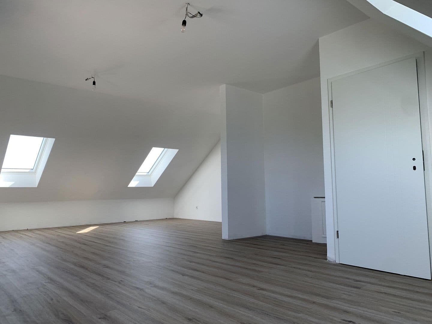 Pronájem domu 172 m², pozemek 368 m², Willich, Severní Porýní-Vestfálsko Pronájem domu 172 m², pozemek 368 m², Willich, Severní Porýní-Vestfálsko