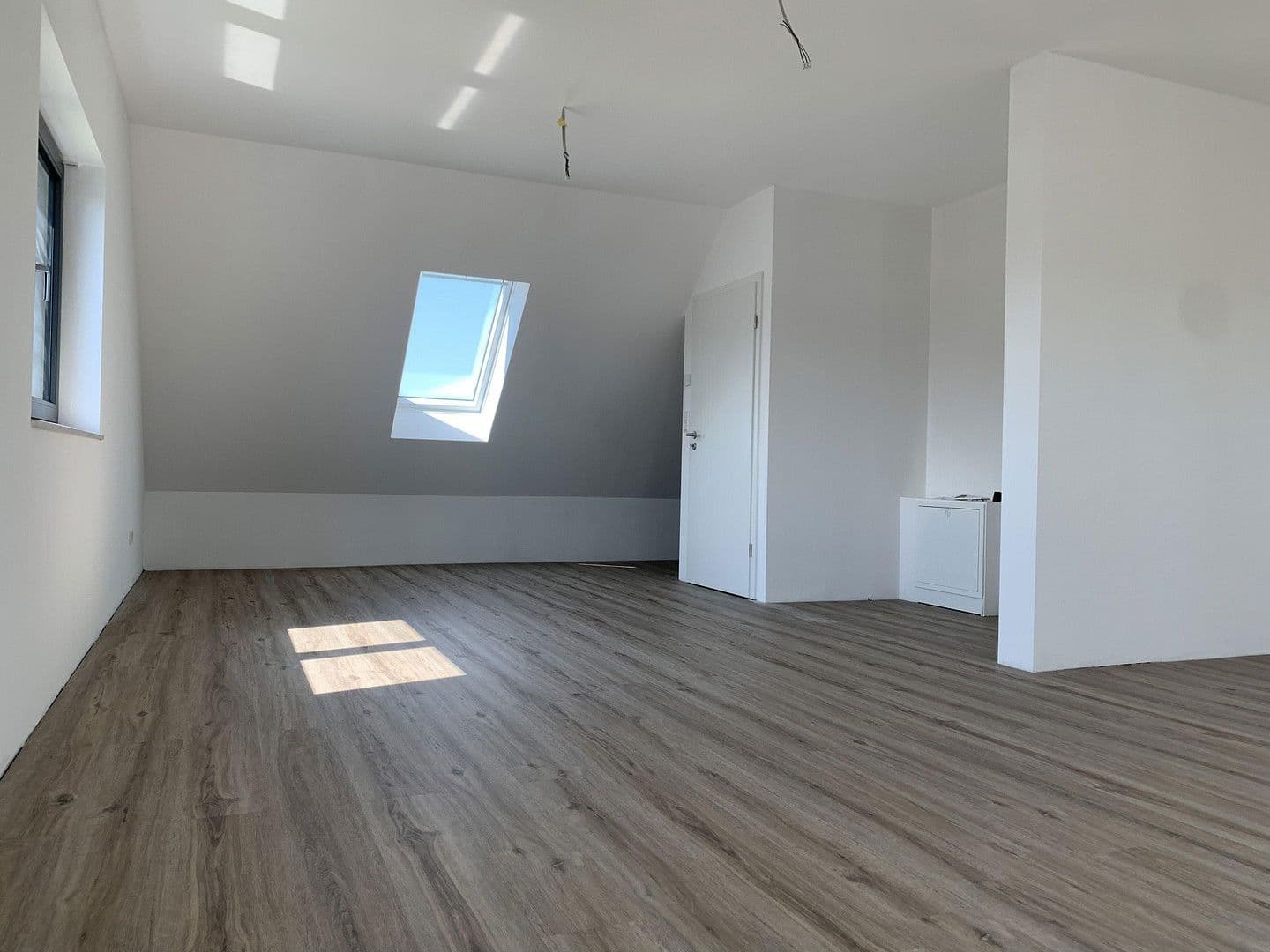 Pronájem domu 172 m², pozemek 368 m², Willich, Severní Porýní-Vestfálsko Pronájem domu 172 m², pozemek 368 m², Willich, Severní Porýní-Vestfálsko