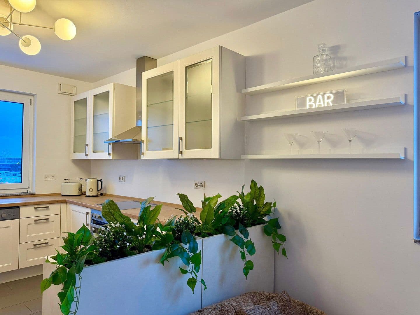 Pronájem bytu 1+1 36 m², Fitzmauricestr. 25, Köln, Severní Porýní-Vestfálsko Pronájem bytu 1+1 36 m², Fitzmauricestr. 25, Köln, Severní Porýní-Vestfálsko