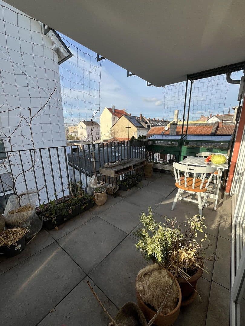 Pronájem bytu 3+1 86 m², Frankfurt am Main, Hessen Pronájem bytu 3+1 86 m², Frankfurt am Main, Hessen