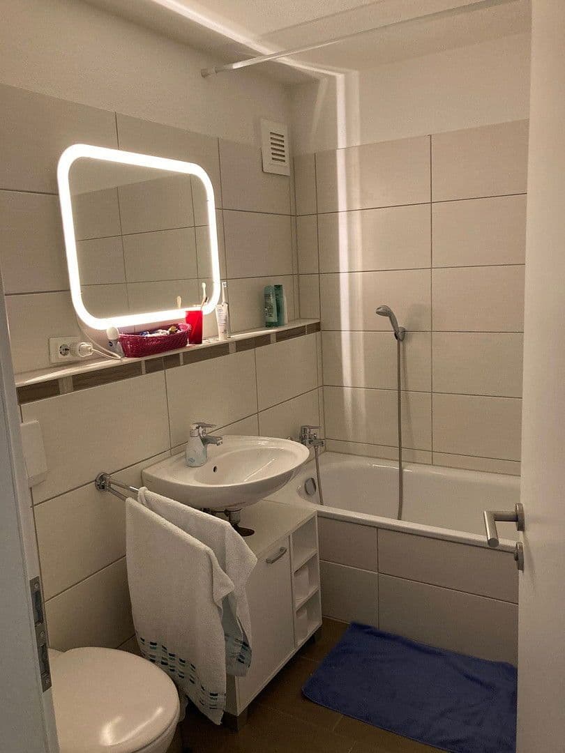 Prodej bytu 3+1 75 m², Glaserweg 10, Hemau, Bavorsko Prodej bytu 3+1 75 m², Glaserweg 10, Hemau, Bavorsko