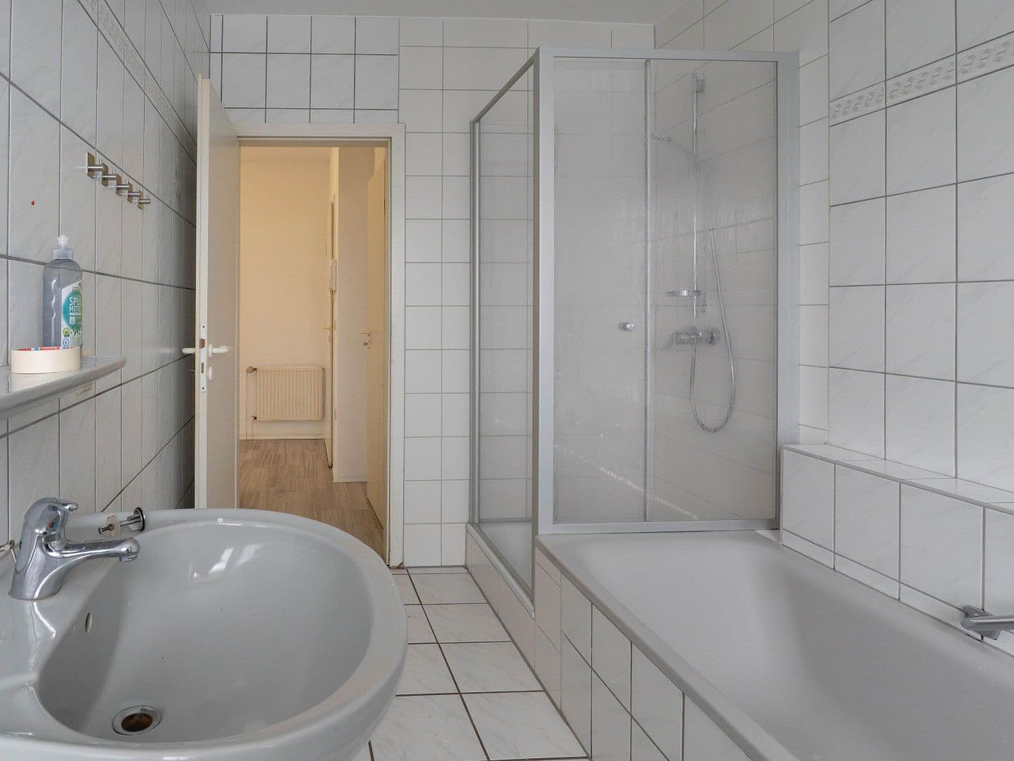 Pronájem bytu 4+1 90 m², Grasseler Straße 90, Braunschweig, Dolní Sasko Pronájem bytu 4+1 90 m², Grasseler Straße 90, Braunschweig, Dolní Sasko