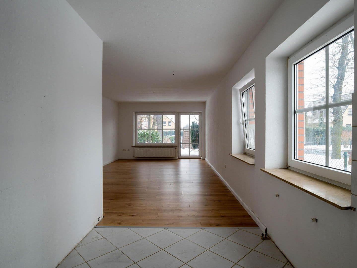 Pronájem bytu 4+1 90 m², Grasseler Straße 90, Braunschweig, Dolní Sasko Pronájem bytu 4+1 90 m², Grasseler Straße 90, Braunschweig, Dolní Sasko
