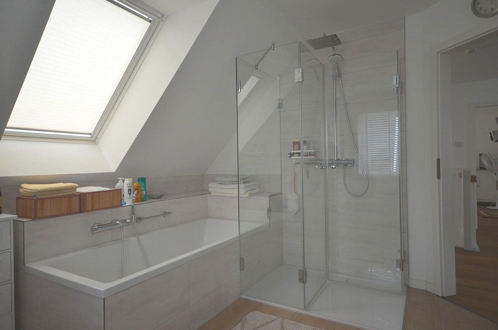 Pronájem domu 142 m², pozemek 511 m², Seppenser Mühlenweg 113B, Buchholz in der Nordheide, Dolní Sasko Pronájem domu 142 m², pozemek 511 m², Seppenser Mühlenweg 113B, Buchholz in der Nordheide, Dolní Sasko