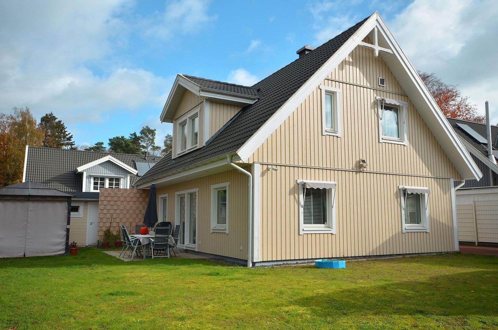 Pronájem domu 142 m², pozemek 511 m², Seppenser Mühlenweg 113B, Buchholz in der Nordheide, Dolní Sasko Pronájem domu 142 m², pozemek 511 m², Seppenser Mühlenweg 113B, Buchholz in der Nordheide, Dolní Sasko