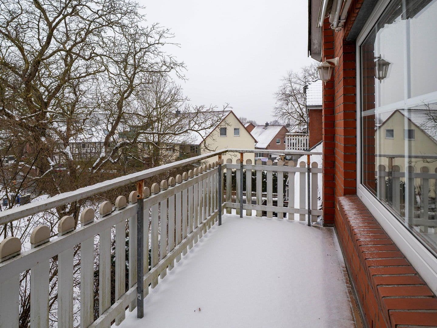 Pronájem bytu 4+1 74 m², Grasseler Straße 90, Braunschweig, Dolní Sasko Pronájem bytu 4+1 74 m², Grasseler Straße 90, Braunschweig, Dolní Sasko