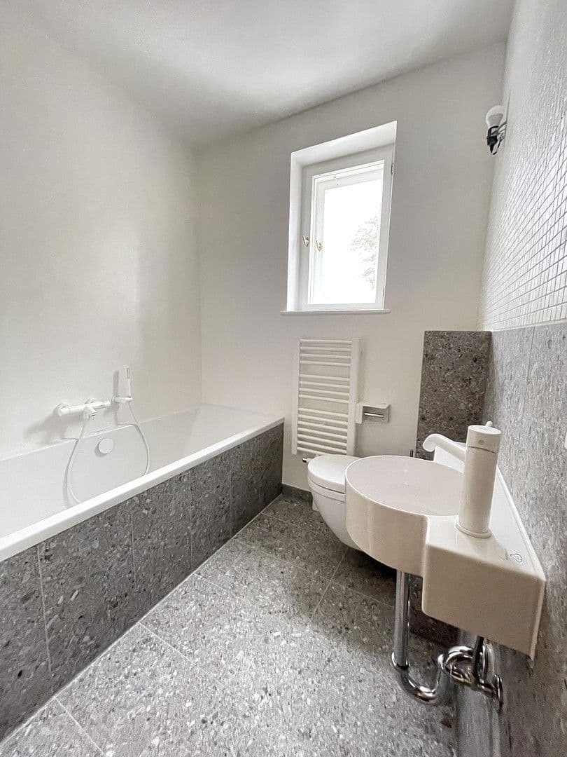 Prodej domu 120 m², pozemek 165 m², Berlin, Berlín Prodej domu 120 m², pozemek 165 m², Berlin, Berlín