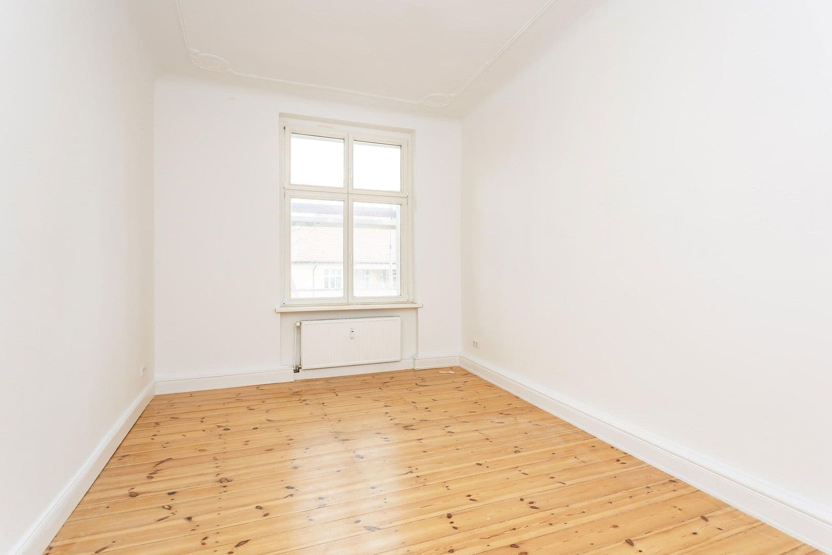 Prodej bytu 3+1 95 m², Külzer Straße 2, Berlin, Berlín Prodej bytu 3+1 95 m², Külzer Straße 2, Berlin, Berlín