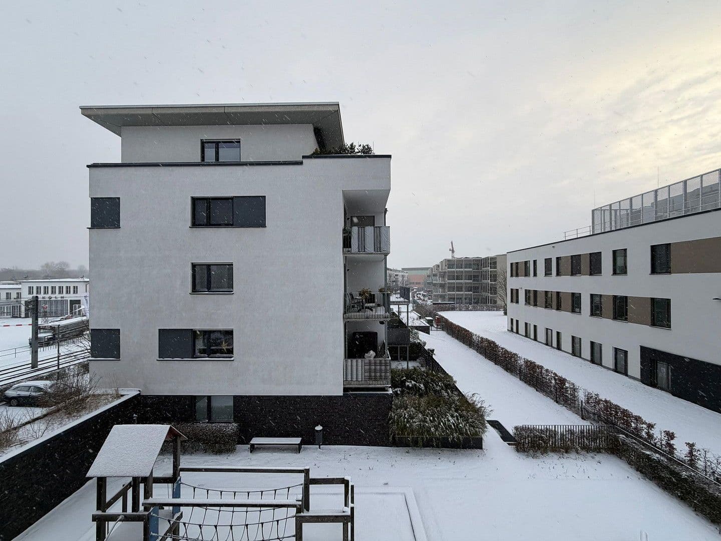 Pronájem bytu 1+1 36 m², Fitzmauricestr. 25, Köln, Severní Porýní-Vestfálsko Pronájem bytu 1+1 36 m², Fitzmauricestr. 25, Köln, Severní Porýní-Vestfálsko