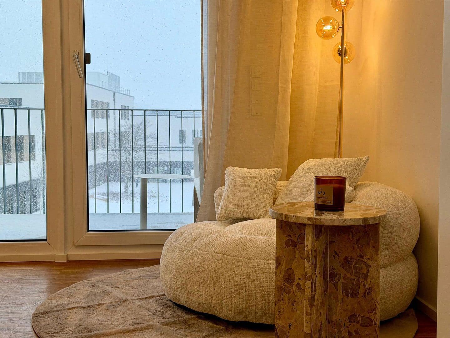 Pronájem bytu 1+1 36 m², Fitzmauricestr. 25, Köln, Severní Porýní-Vestfálsko Pronájem bytu 1+1 36 m², Fitzmauricestr. 25, Köln, Severní Porýní-Vestfálsko