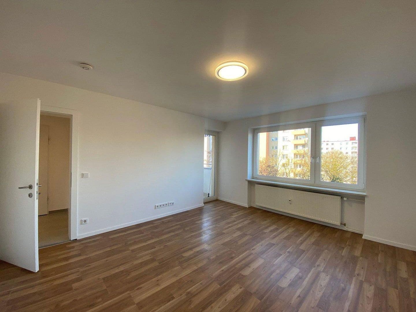 Pronájem bytu 3+1 62 m², München, Bavorsko Pronájem bytu 3+1 62 m², München, Bavorsko