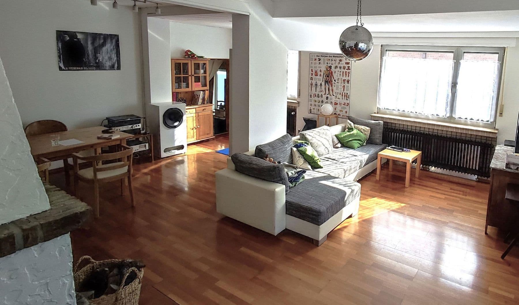 Prodej domu 147 m², pozemek 410 m², Fliederweg 8, Solingen, Severní Porýní-Vestfálsko Prodej domu 147 m², pozemek 410 m², Fliederweg 8, Solingen, Severní Porýní-Vestfálsko