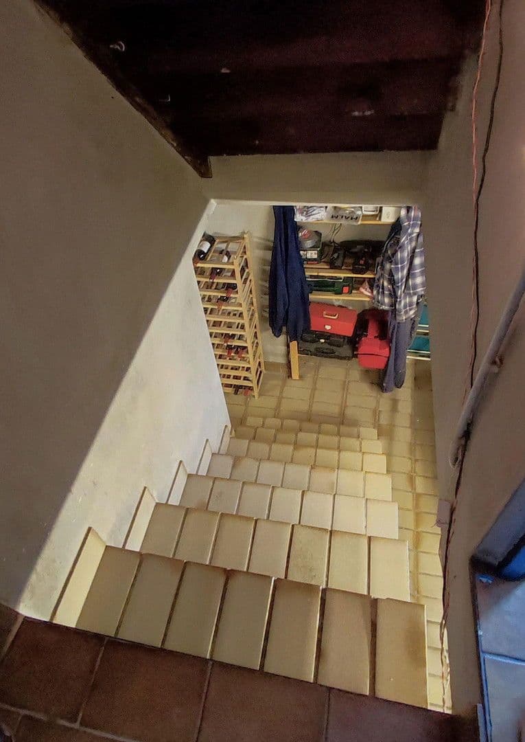 Prodej domu 147 m², pozemek 410 m², Fliederweg 8, Solingen, Severní Porýní-Vestfálsko Prodej domu 147 m², pozemek 410 m², Fliederweg 8, Solingen, Severní Porýní-Vestfálsko