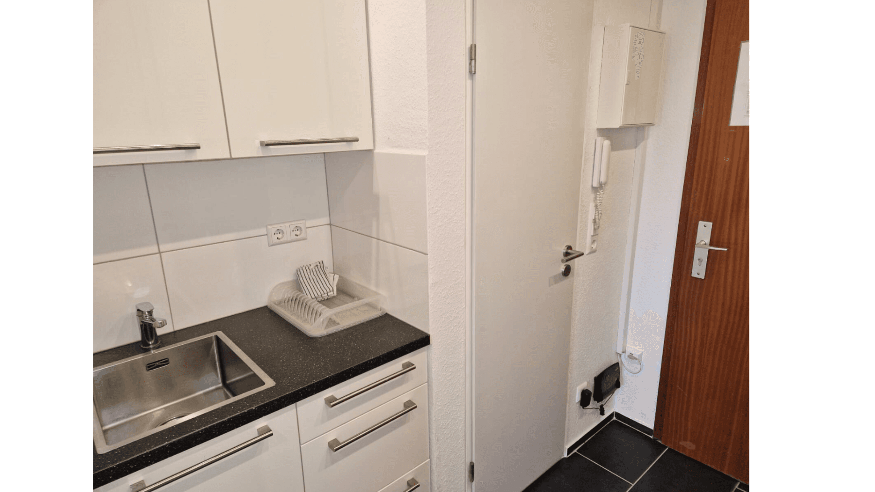 Prodej bytu 1+1 18 m², Sophienstr. 69, Karlsruhe, Bádensko-Württembersko Prodej bytu 1+1 18 m², Sophienstr. 69, Karlsruhe, Bádensko-Württembersko