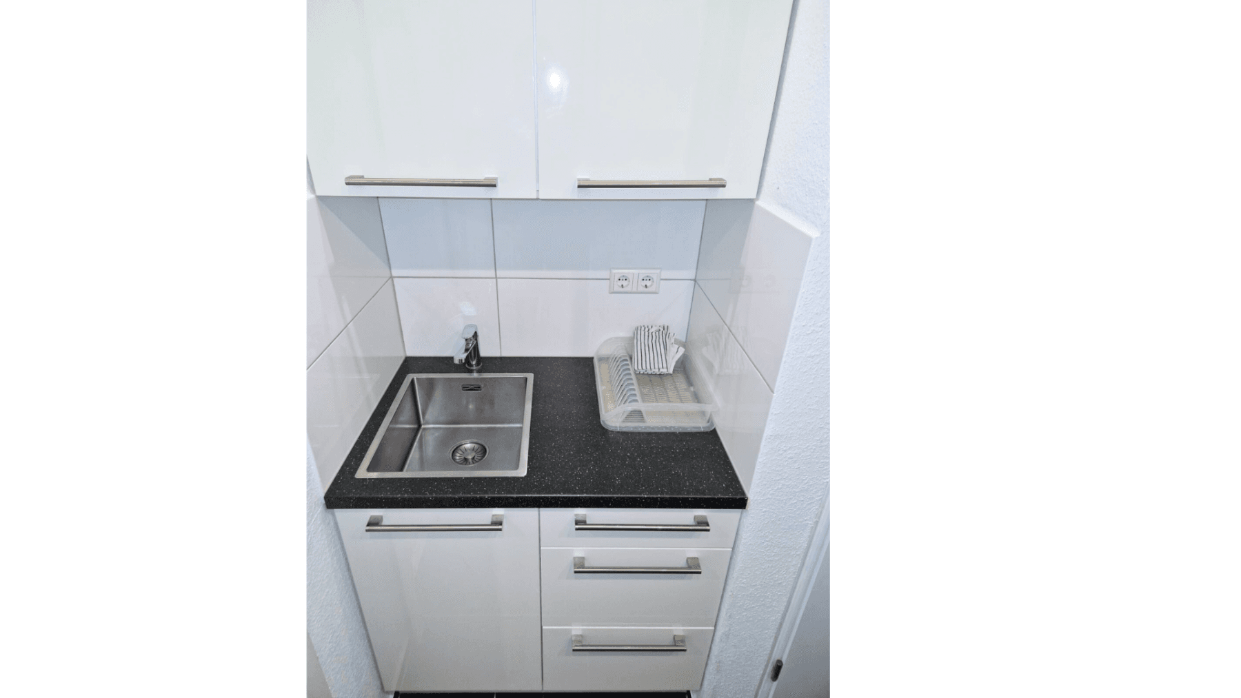 Prodej bytu 1+1 18 m², Sophienstr. 69, Karlsruhe, Bádensko-Württembersko Prodej bytu 1+1 18 m², Sophienstr. 69, Karlsruhe, Bádensko-Württembersko