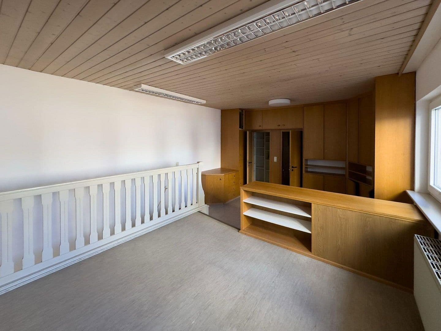 Pronájem kanceláře 43 m², Bad Homburg vor der Höhe, Hessen Pronájem kanceláře 43 m², Bad Homburg vor der Höhe, Hessen