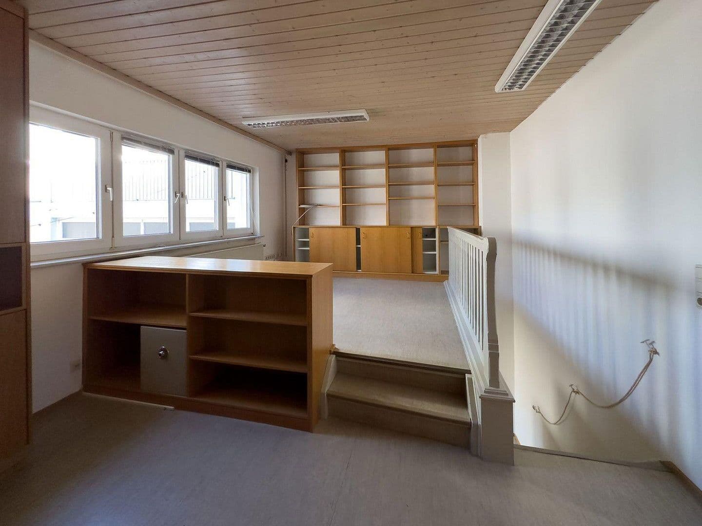 Pronájem kanceláře 43 m², Bad Homburg vor der Höhe, Hessen Pronájem kanceláře 43 m², Bad Homburg vor der Höhe, Hessen