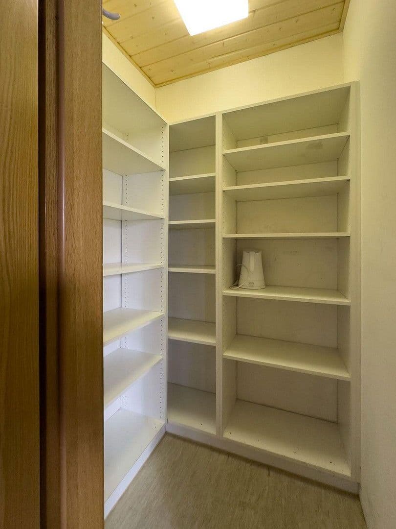 Pronájem kanceláře 43 m², Bad Homburg vor der Höhe, Hessen Pronájem kanceláře 43 m², Bad Homburg vor der Höhe, Hessen