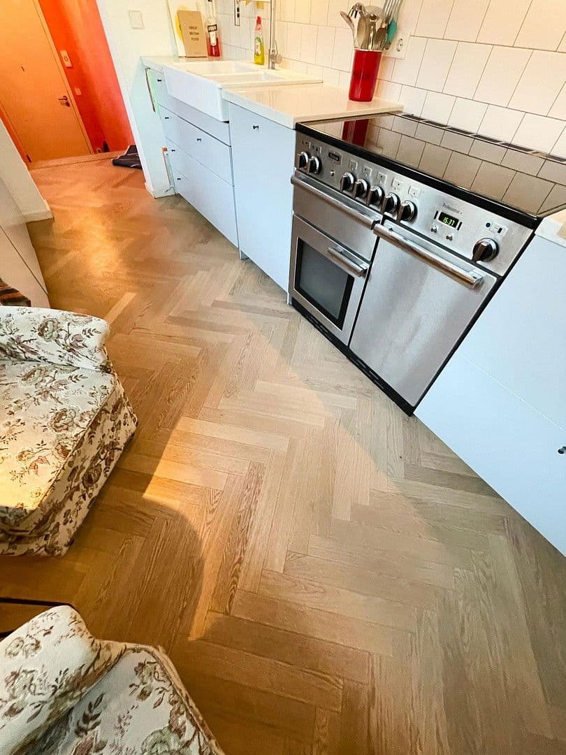 Prodej bytu 4+1 123 m², Berlin - Tempelhof, Berlín Prodej bytu 4+1 123 m², Berlin - Tempelhof, Berlín