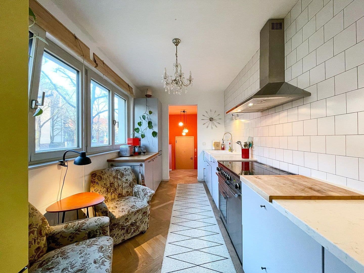 Prodej bytu 4+1 123 m², Berlin - Tempelhof, Berlín Prodej bytu 4+1 123 m², Berlin - Tempelhof, Berlín