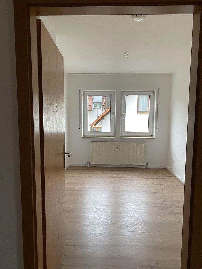 Pronájem bytu 3+kk 73 m², Adelsheim, Bádensko-Württembersko Pronájem bytu 3+kk 73 m², Adelsheim, Bádensko-Württembersko