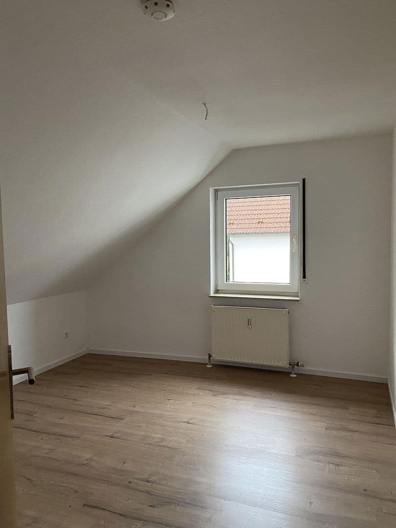 Pronájem bytu 3+kk 73 m², Adelsheim, Bádensko-Württembersko Pronájem bytu 3+kk 73 m², Adelsheim, Bádensko-Württembersko