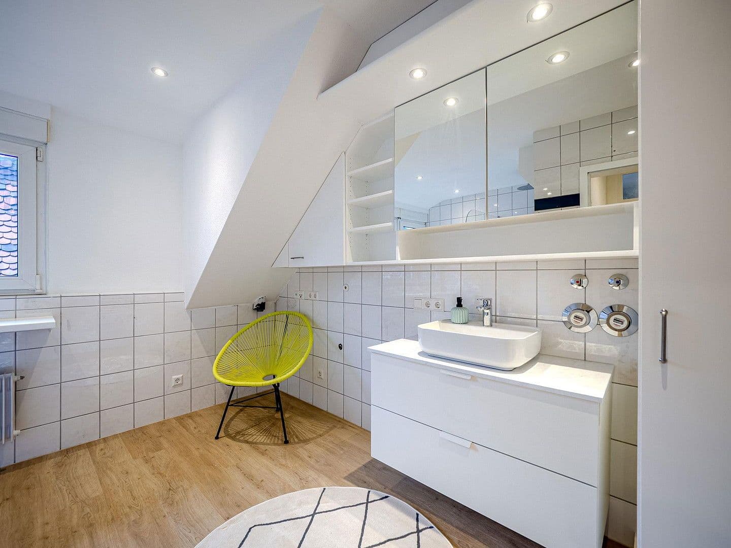 Pronájem bytu 1+1 12 m², Freiburg, Bádensko-Württembersko Pronájem bytu 1+1 12 m², Freiburg, Bádensko-Württembersko