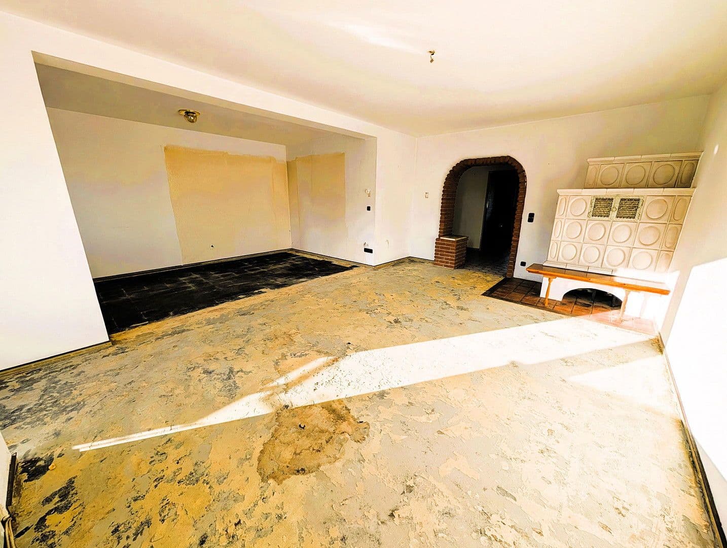 Prodej bytu 3+1 95 m², Mülheim an der Ruhr, Severní Porýní-Vestfálsko Prodej bytu 3+1 95 m², Mülheim an der Ruhr, Severní Porýní-Vestfálsko