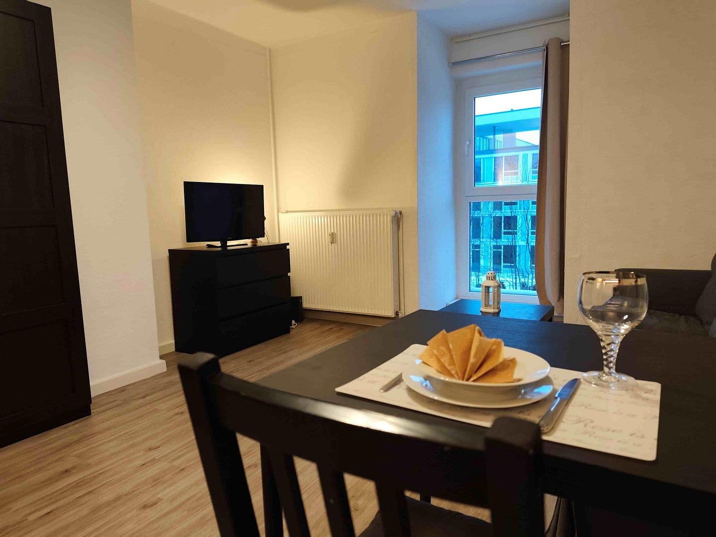 Pronájem bytu 1+1 27 m², Hamburg, Hamburg Pronájem bytu 1+1 27 m², Hamburg, Hamburg