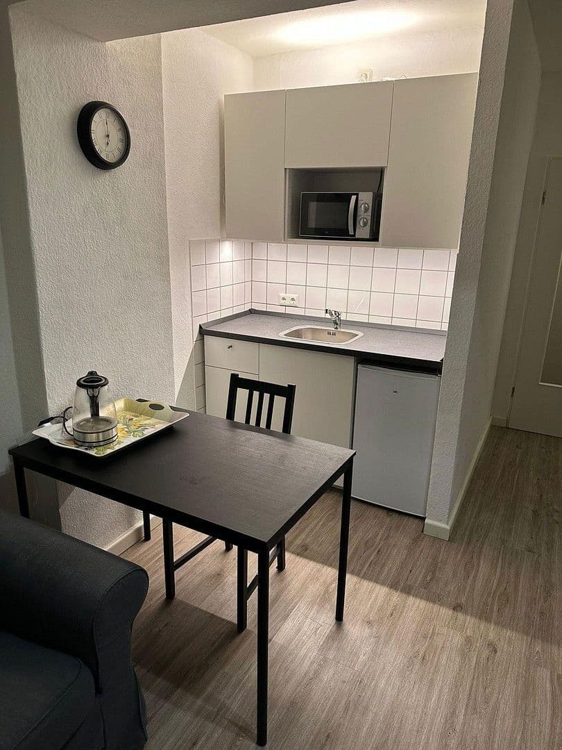 Pronájem bytu 1+1 27 m², Hamburg, Hamburg Pronájem bytu 1+1 27 m², Hamburg, Hamburg