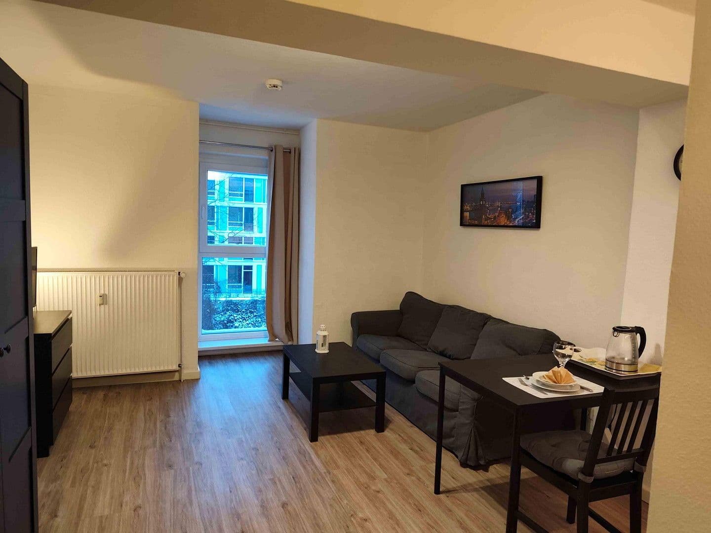 Pronájem bytu 1+1 27 m², Hamburg, Hamburg Pronájem bytu 1+1 27 m², Hamburg, Hamburg