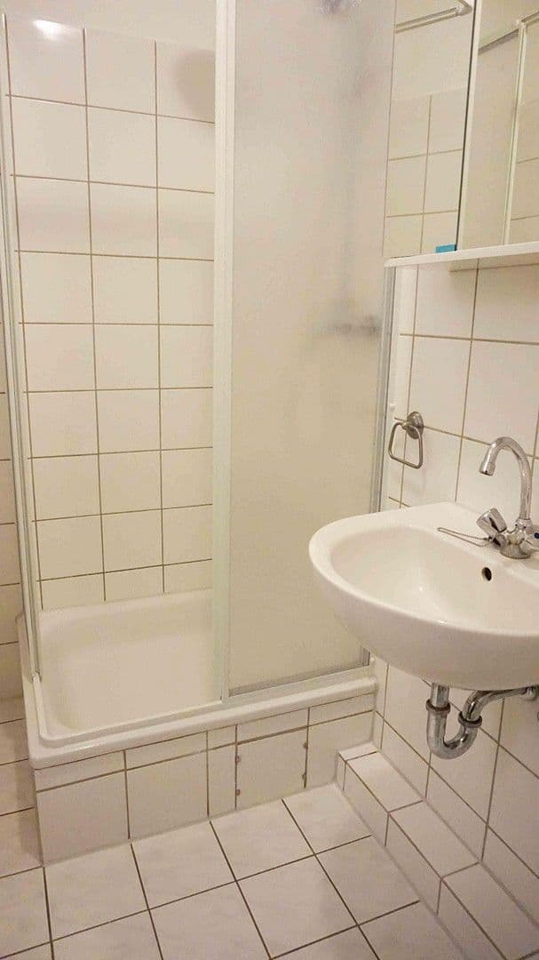 Pronájem bytu 1+1 27 m², Hamburg, Hamburg Pronájem bytu 1+1 27 m², Hamburg, Hamburg