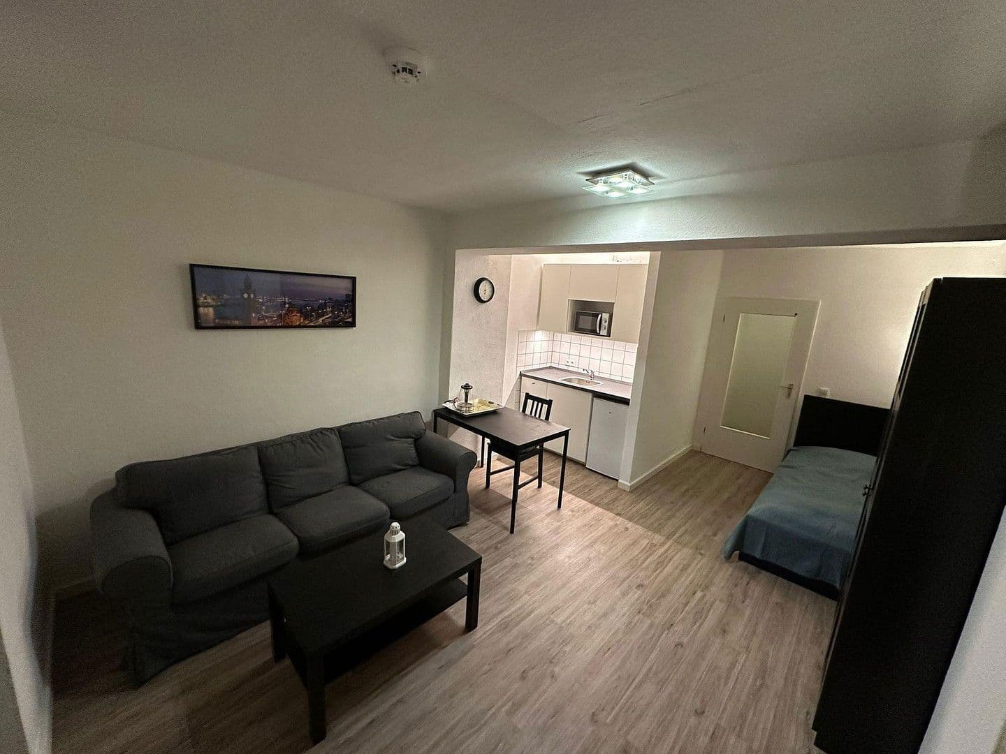 Pronájem bytu 1+1 27 m², Hamburg, Hamburg Pronájem bytu 1+1 27 m², Hamburg, Hamburg